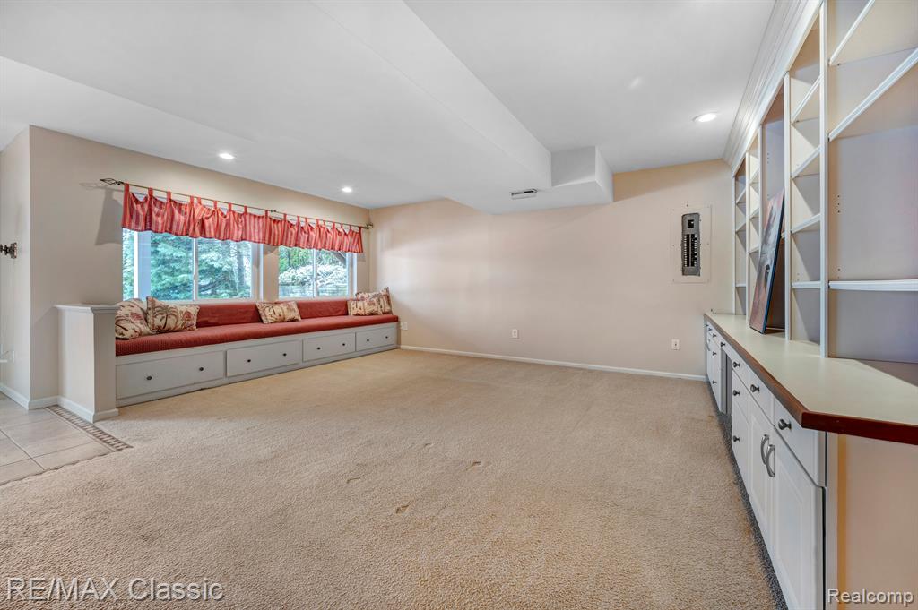 4661 Mallards Landing, Highland, MI — Photo 47