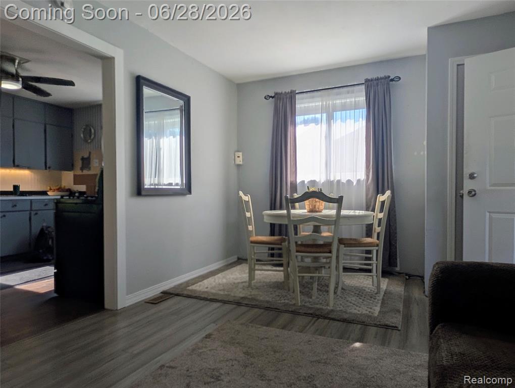 4456 E Coldwater Road, Flint, MI 48506 — Photo 11