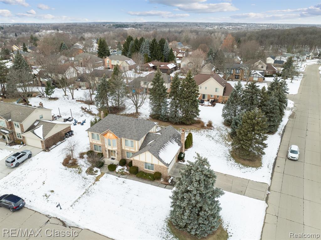 41830 PON MEADOW Drive, Northville, MI 48168 — Photo 36