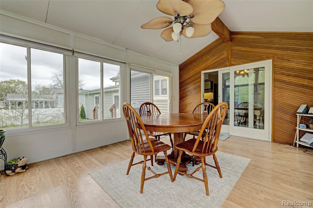 6437 Oriole Drive, Flint, MI 48506 — Photo 13