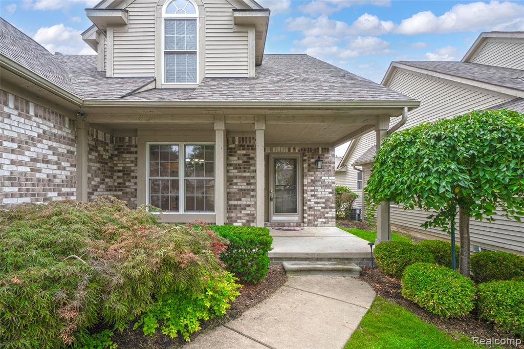 5729 Windspirit Court, 36, Waterford, MI 48327 — Photo 33