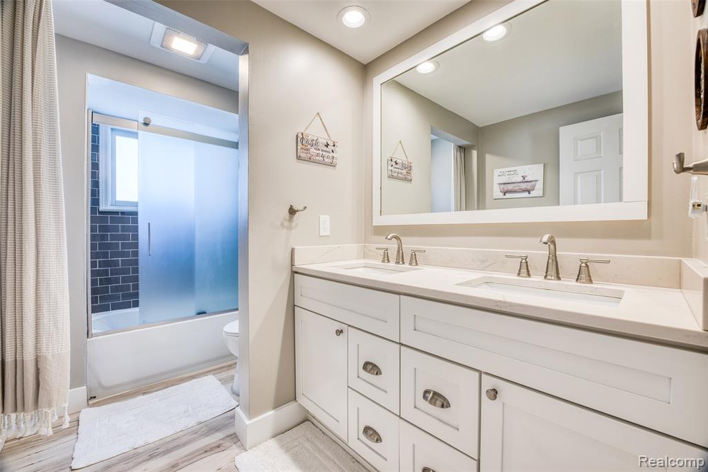 42134 Waterfall Road, Northville, MI 48168 — Photo 5