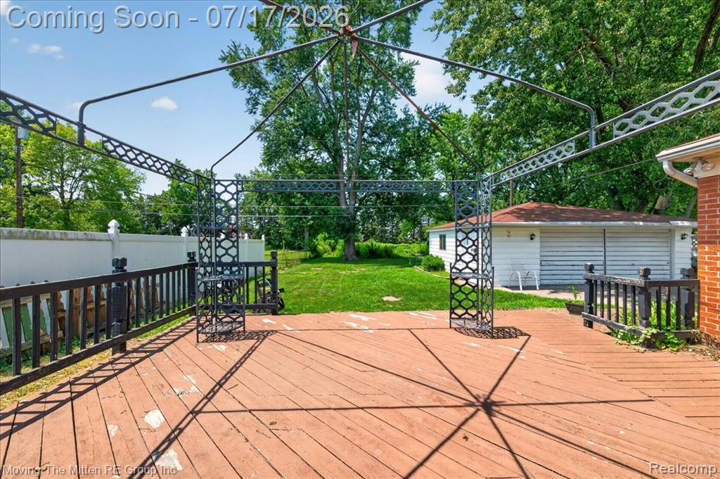648 S Dowling Street, Westland, MI 48186 — Photo 37