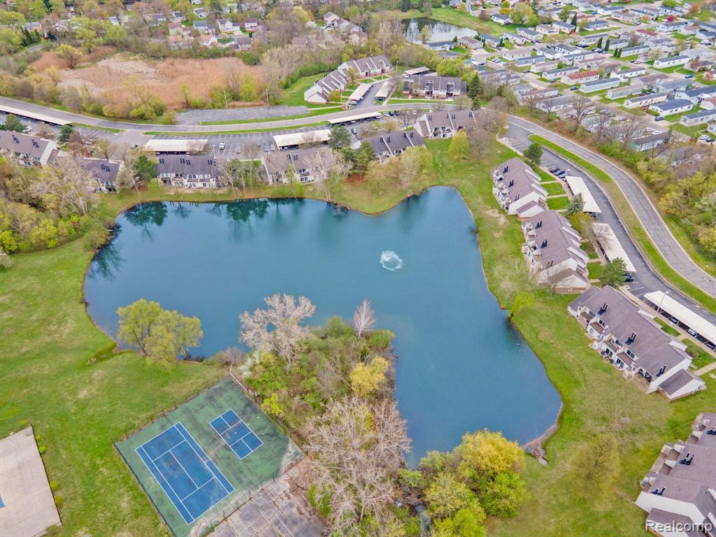 2798 Davison Avenue, Auburn Hills, MI 48326 — Photo 27