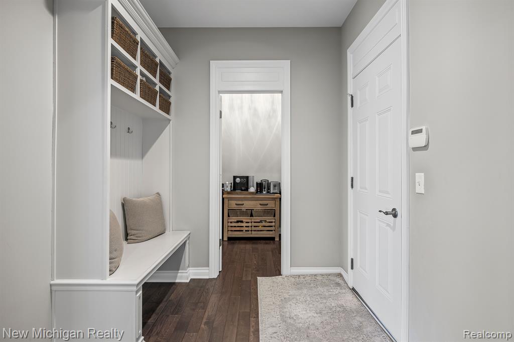 55038 TIMBERS EDGE Drive, Shelby Twp, MI 48316 — Photo 15