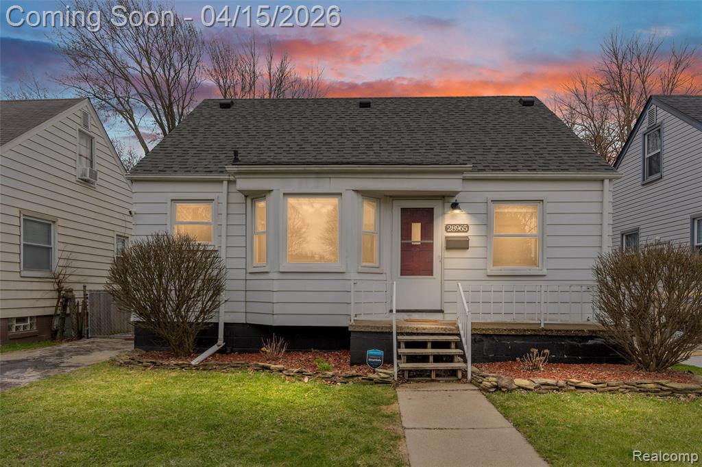 28965 Marquette Street, Garden City, MI — Photo 2