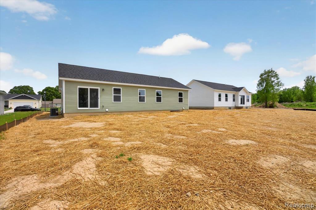 3150 Daisy Way, Burton, MI 48519 — Photo 25