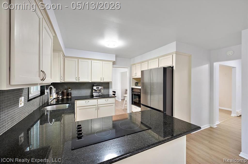 2720 Bridle Road, Bloomfield Hills, MI 48304 — Photo 9