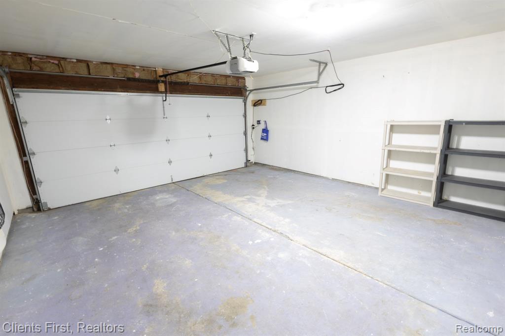 584 Worthington Road, Canton, MI 48188 — Photo 28