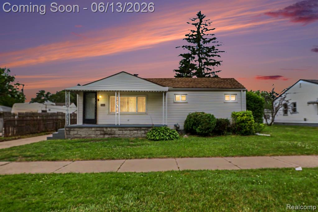 25383 Lawn Street, Roseville, MI 48066 — front exterior
