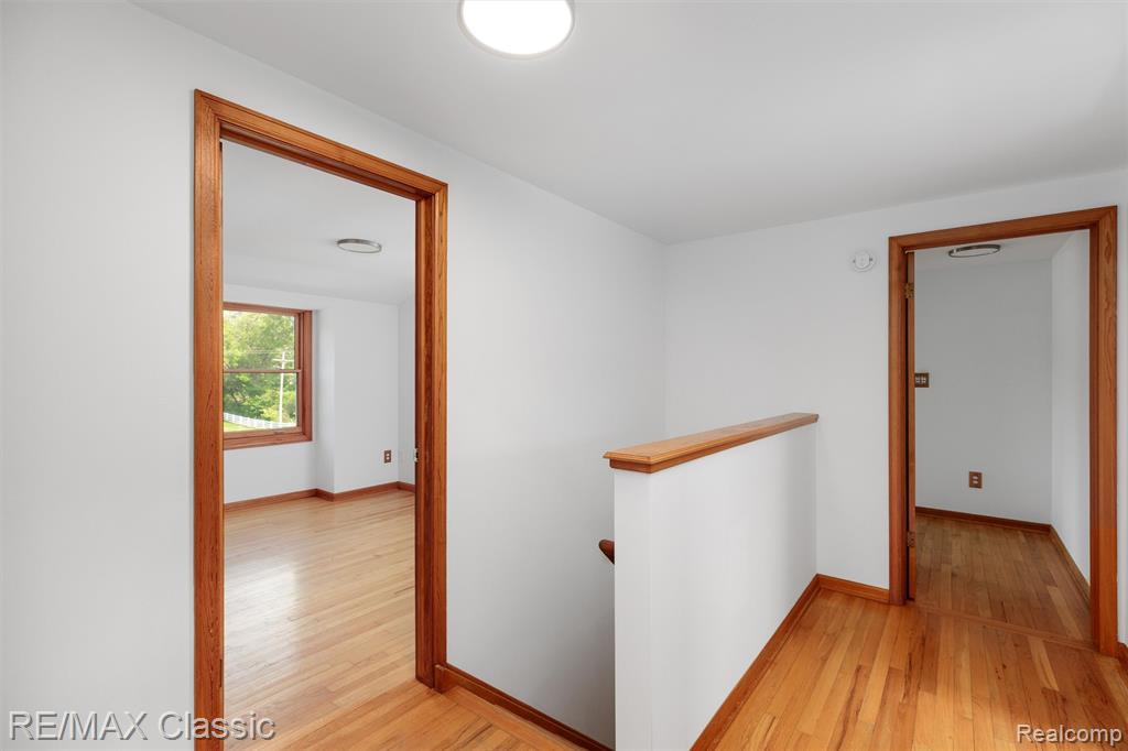 8173 Earhart Road, South Lyon, MI 48178 — Photo 26