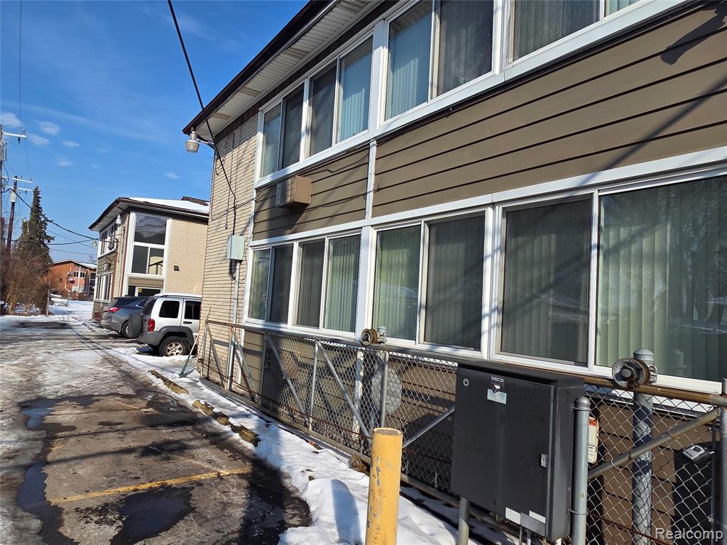19131 Lahser Rd, Lahser Road, Detroit, MI 48219 — Photo 3