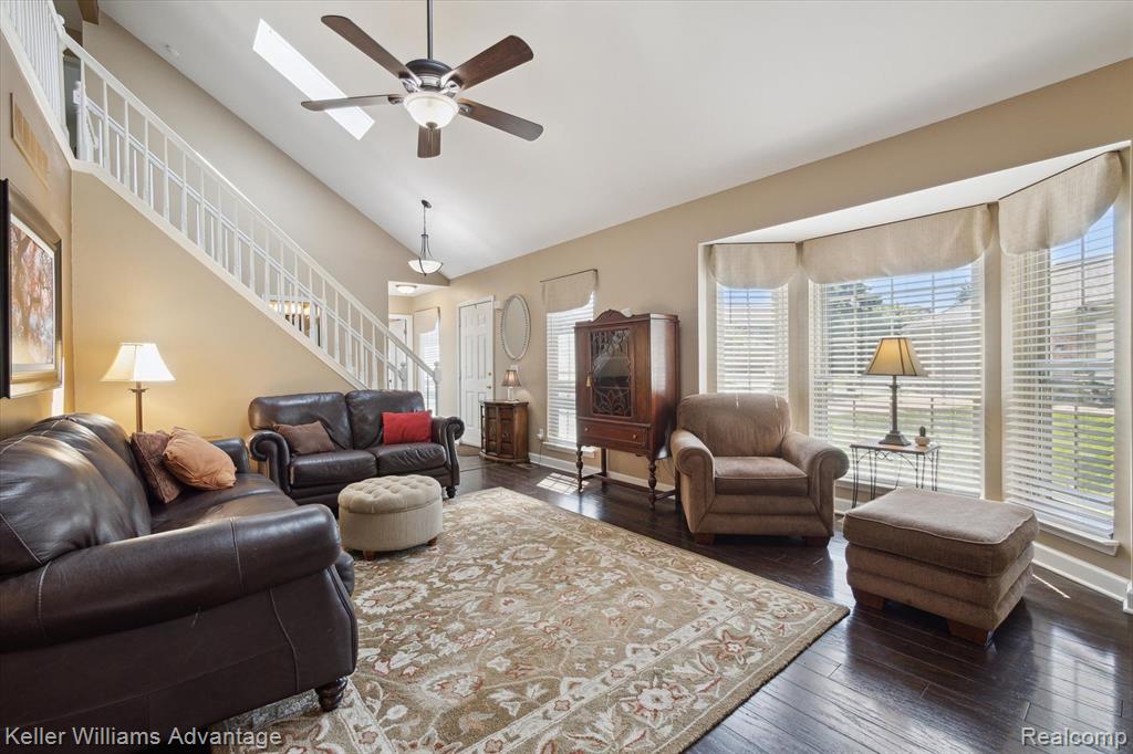 41688 WHITE TAIL Lane, Canton, MI 48188 — Photo 5