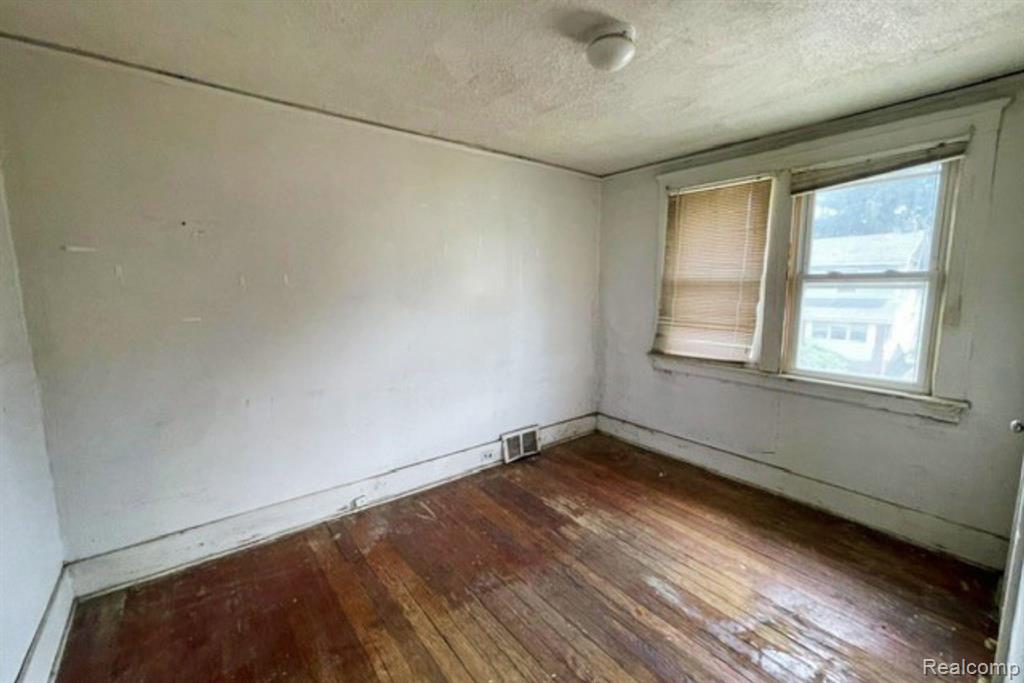 8091 Kenney Street, Detroit, MI 48234 — Photo 11