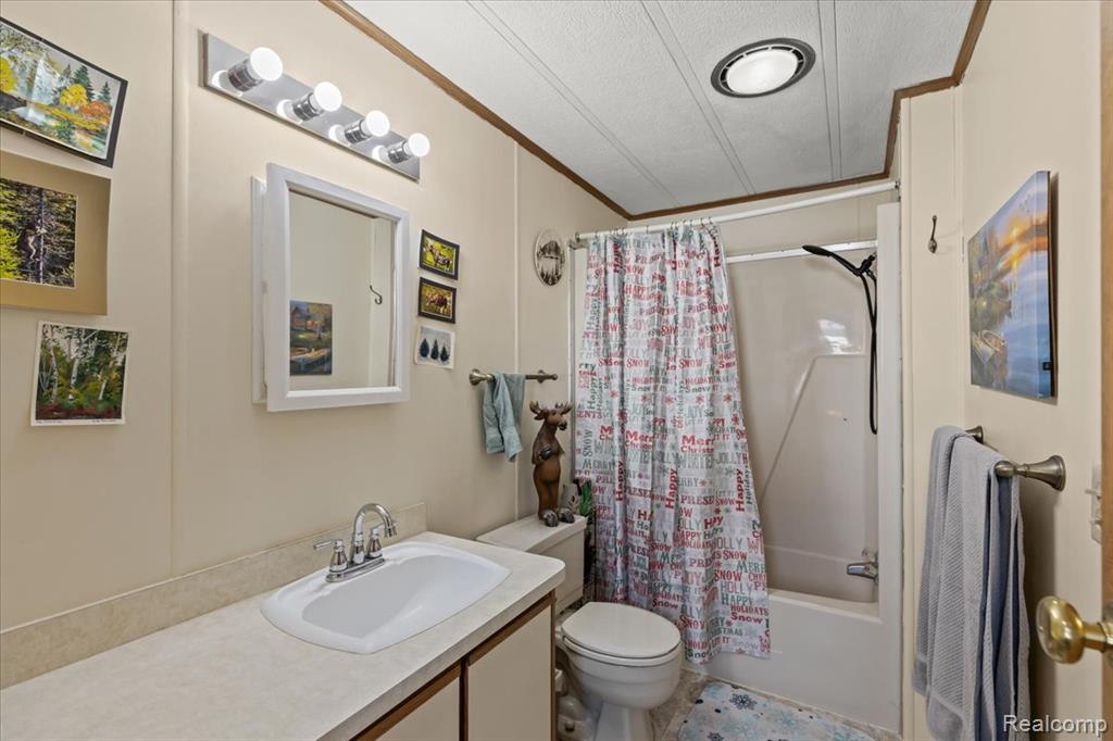 1948 Meadowlark Lane, Kimball, MI — Photo 20