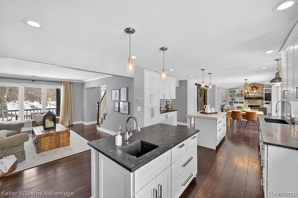 47707 Rochester Drive, Novi, MI — Photo 6
