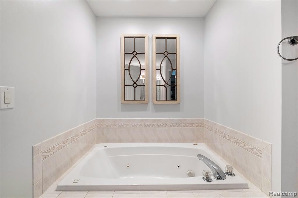 8175 Boulder Drive, Davison, MI 48423 — Photo 12