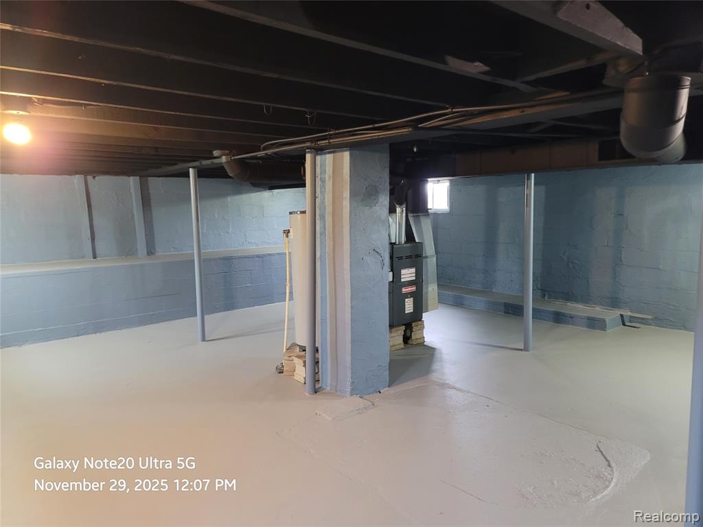 630 E Dartmouth Street, Flint, MI 48505 — Photo 34