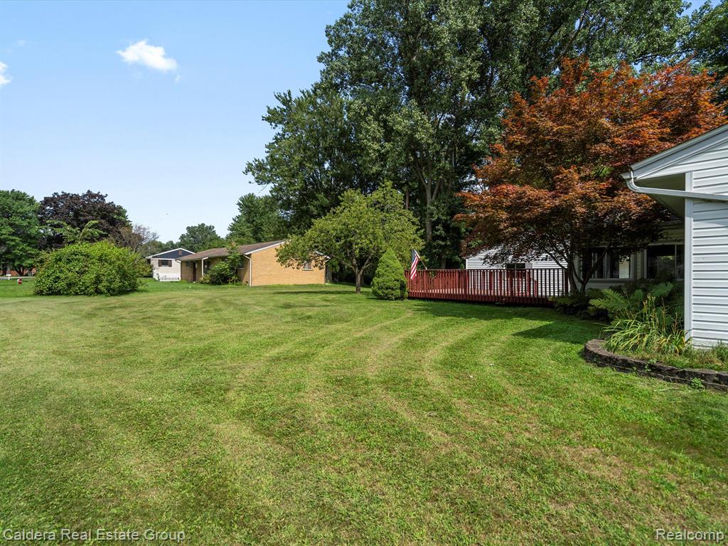 50560 PARSONS Drive, Shelby Twp, MI 48317 — Photo 34
