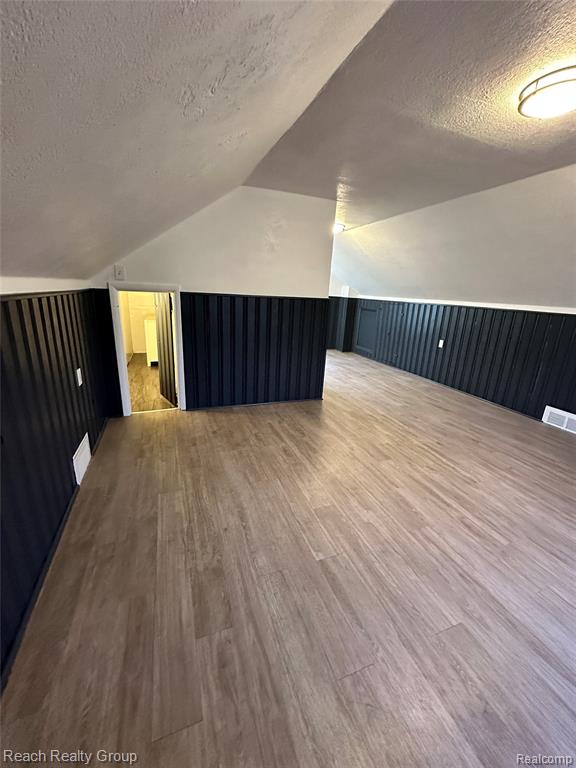 8200 Westwood Street, Detroit, MI 48228 — Photo 22