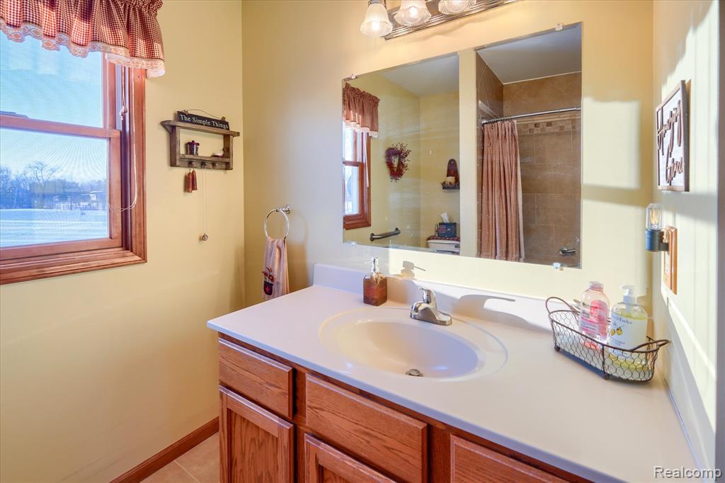 6941 Lake Pleasant Road, North Branch, MI 48461 — Photo 26