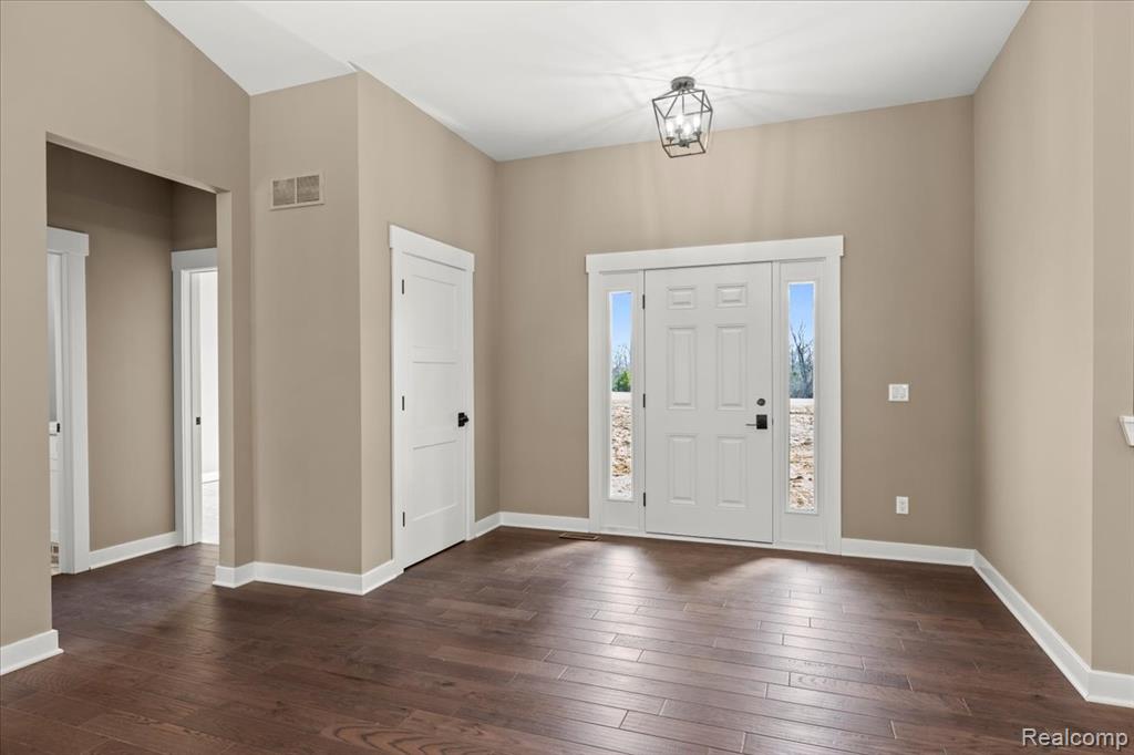 4070 Metamora Ridge, Metamora, MI 48455 — Photo 5