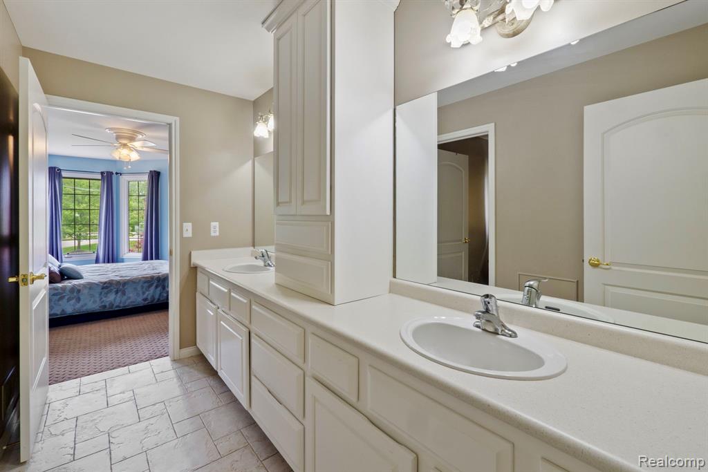 861 QUARRY, Rochester Hills, MI 48306 — Photo 34