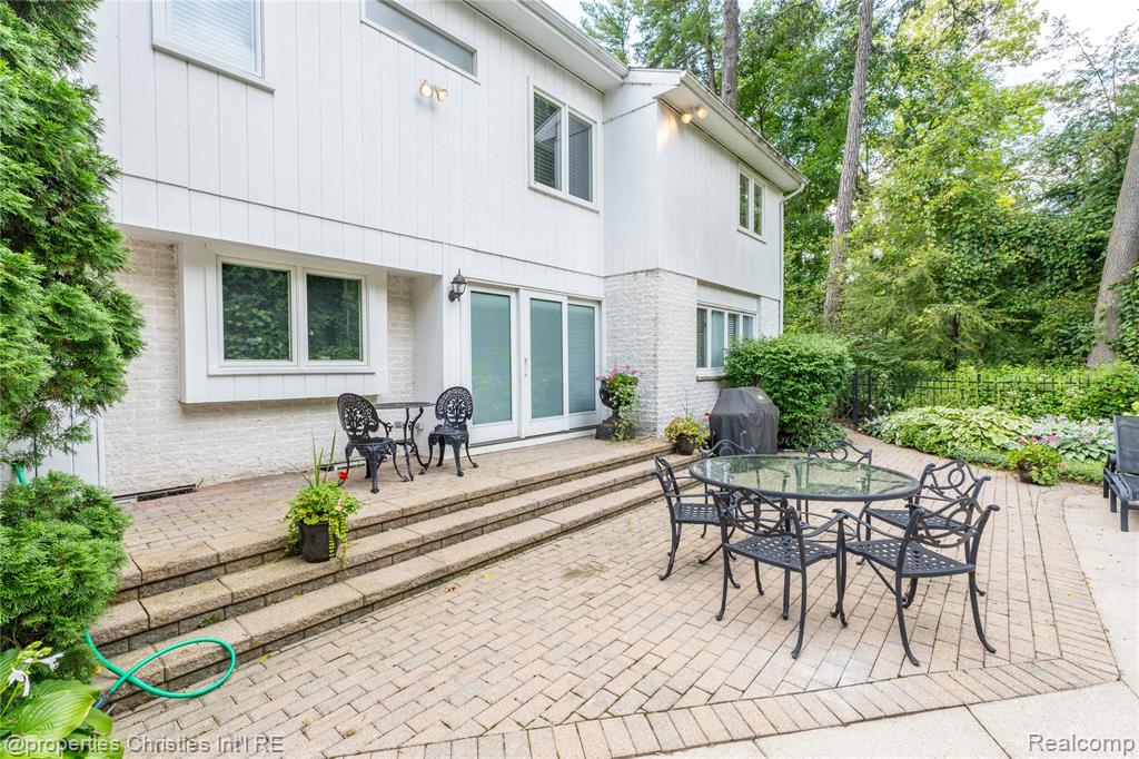 4768 Wendrick Drive, West Bloomfield, MI 48323 — Photo 3