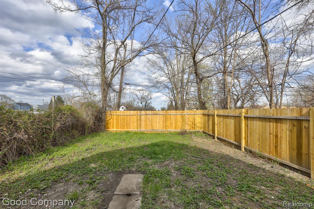 9578 Oakland Street, Detroit, MI 48211 — Photo 39