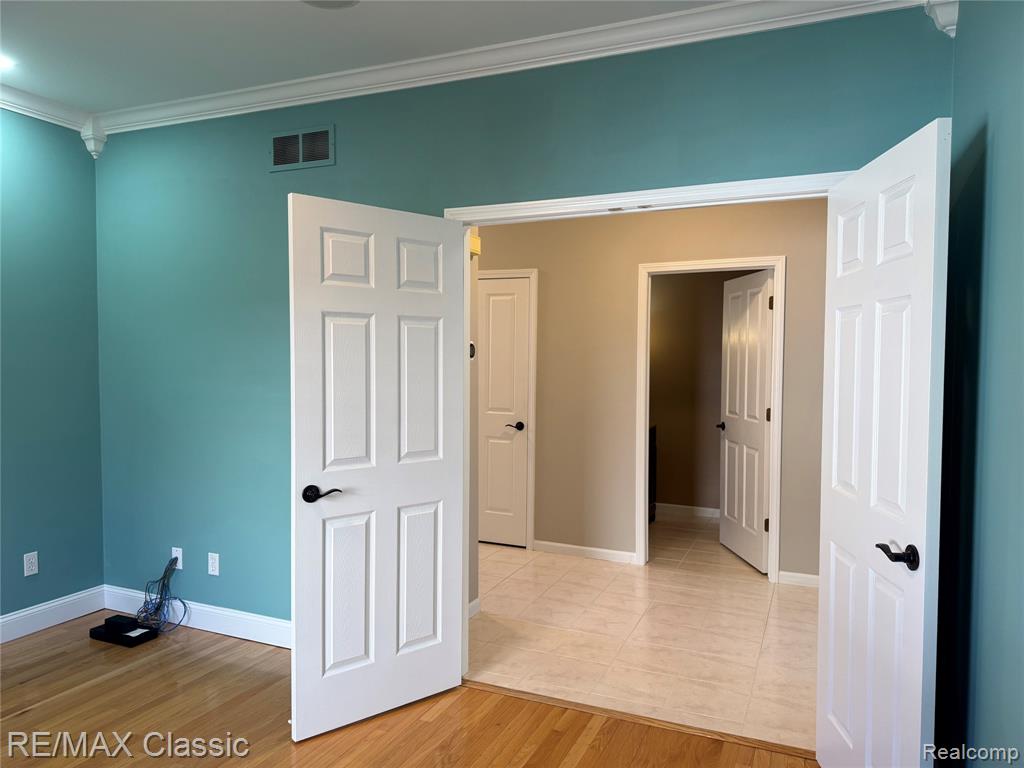 47272 Woodlong Drive, Canton, MI 48187 — Photo 11
