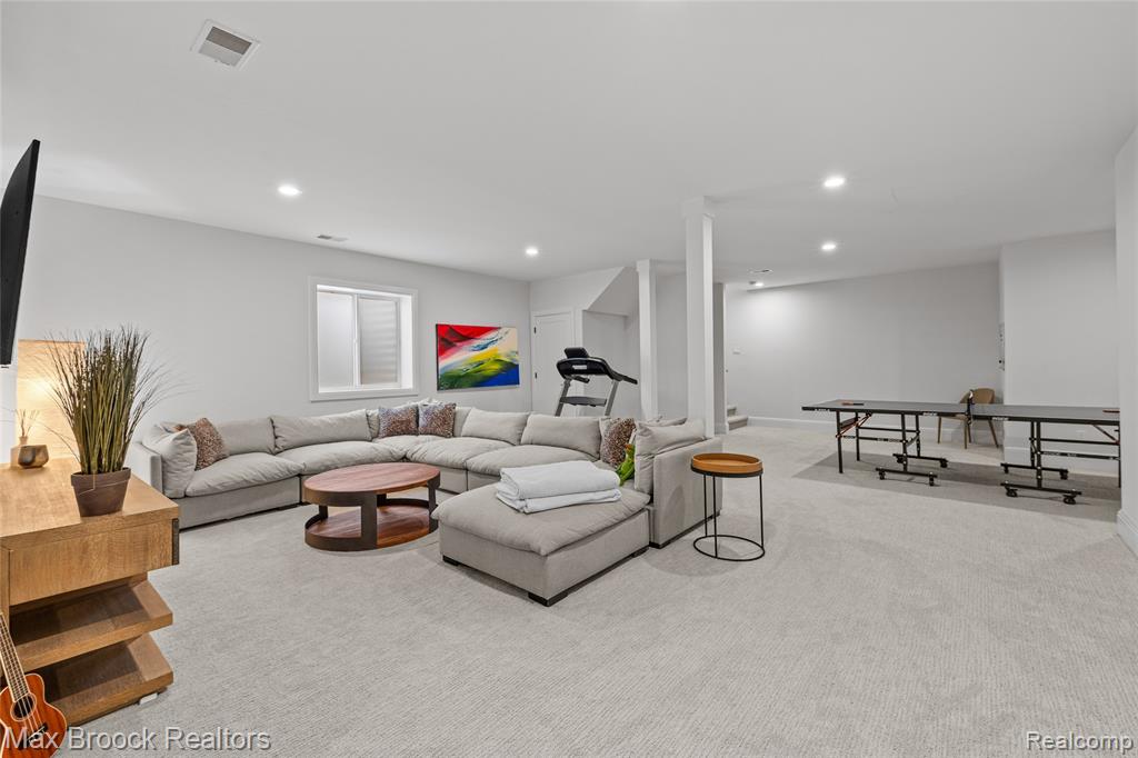 955 S BATES Street, Birmingham, MI 48009 — Photo 30