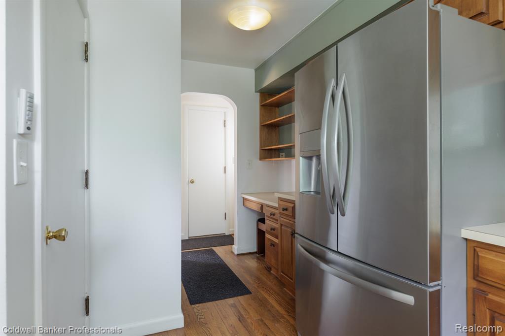 1416 N Renaud Road, Grosse Pointe Woods, MI 48236 — Photo 25