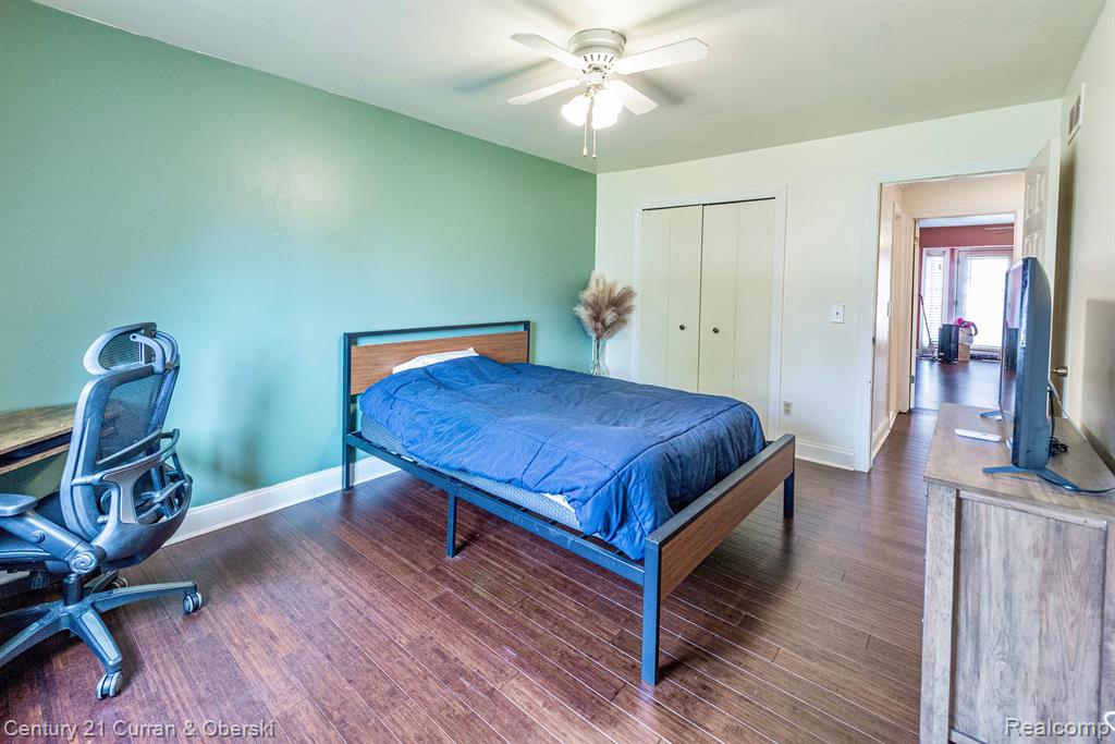 40306 LA GRANGE Drive, Sterling Heights, MI 48313 — Photo 14
