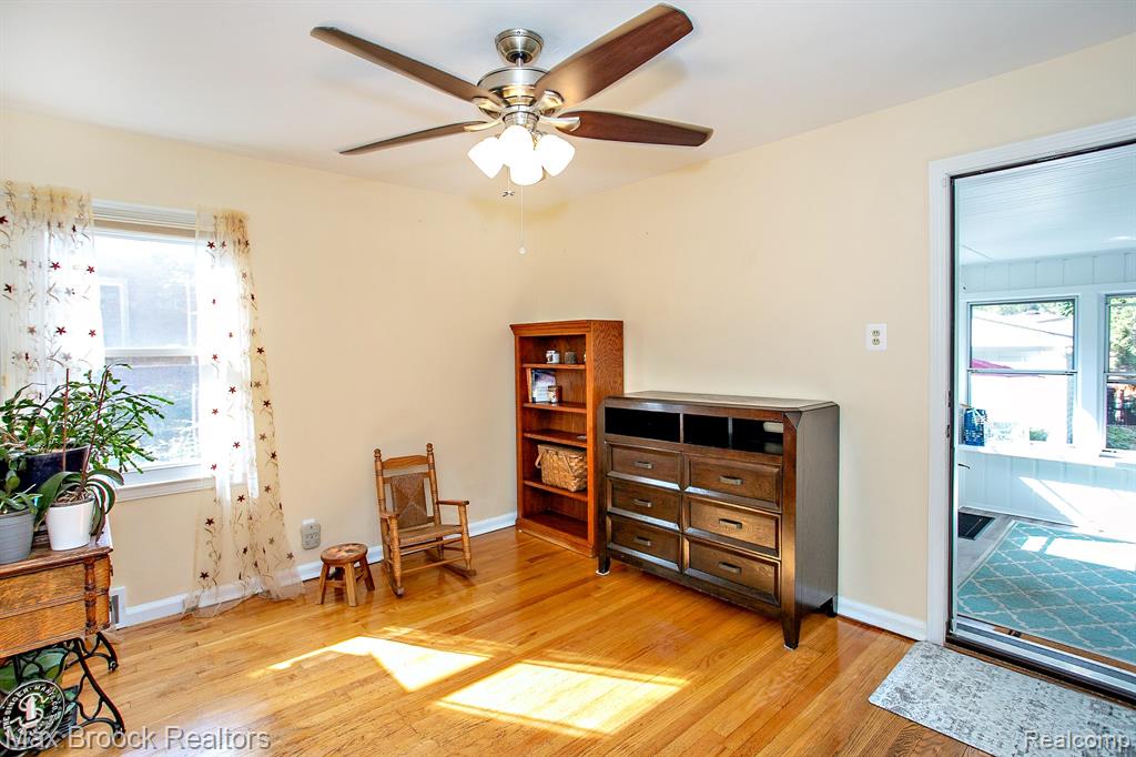 26725 Humber Street, Huntington Woods, MI — Photo 36