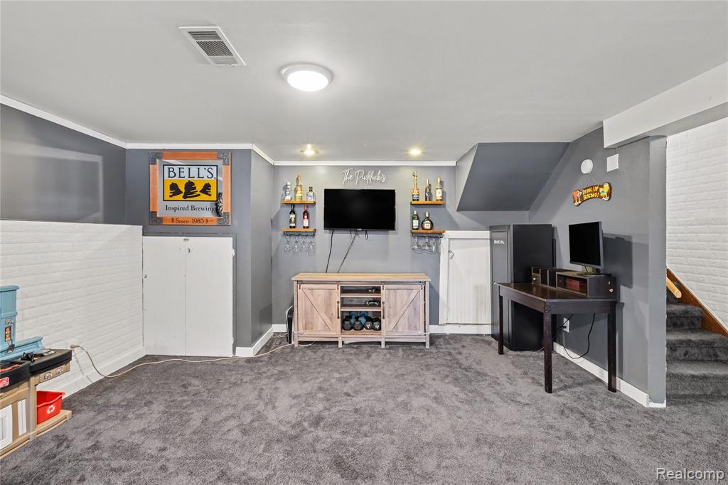 8480 Chelmsford Drive, Swartz Creek, MI 48473 — Photo 8
