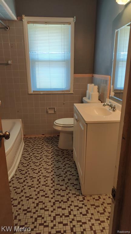 8272 E Outer Drive, Detroit, MI 48213 — Photo 7