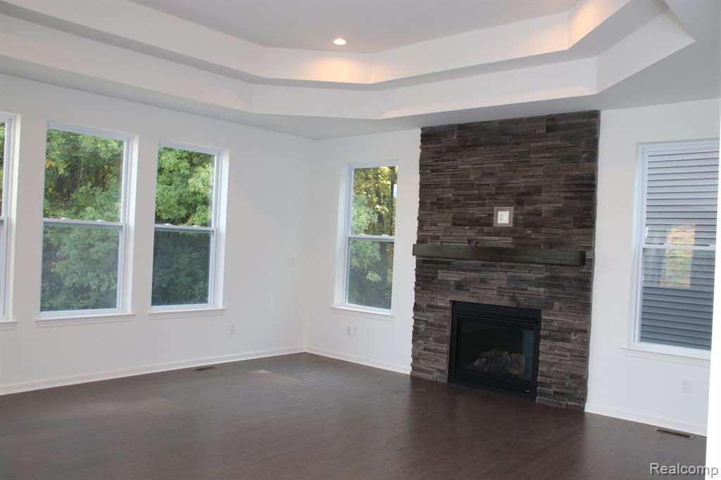 7296 Evergreen Trail, Almont, MI, 48003