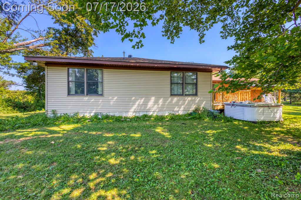 9805 Dolan Road, Columbus, MI — Photo 31