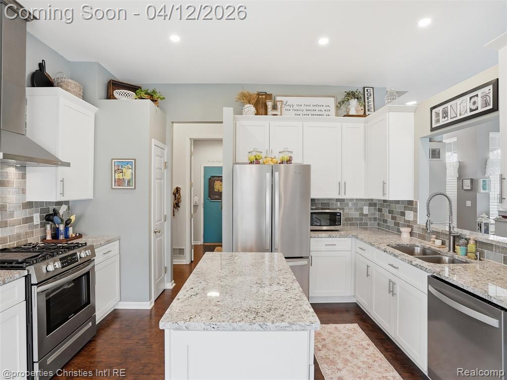 1226 Portsmouth Drive, Howell, MI 48843 — Photo 15