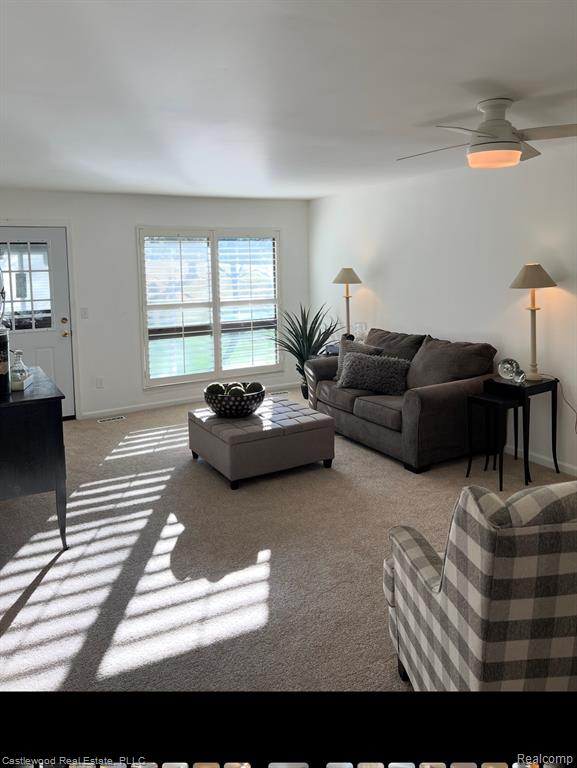947 Wexford Way, Rochester Hills, MI 48307 — Photo 10