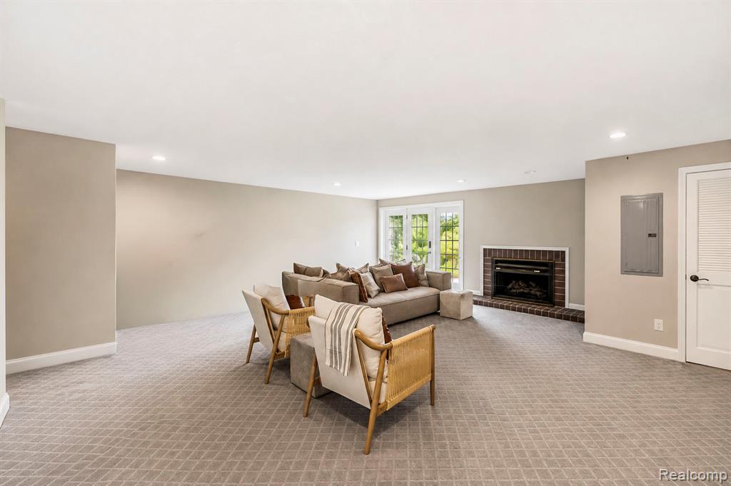 5467 Bristol Parke Drive, Clarkston, MI 48348 — Photo 20