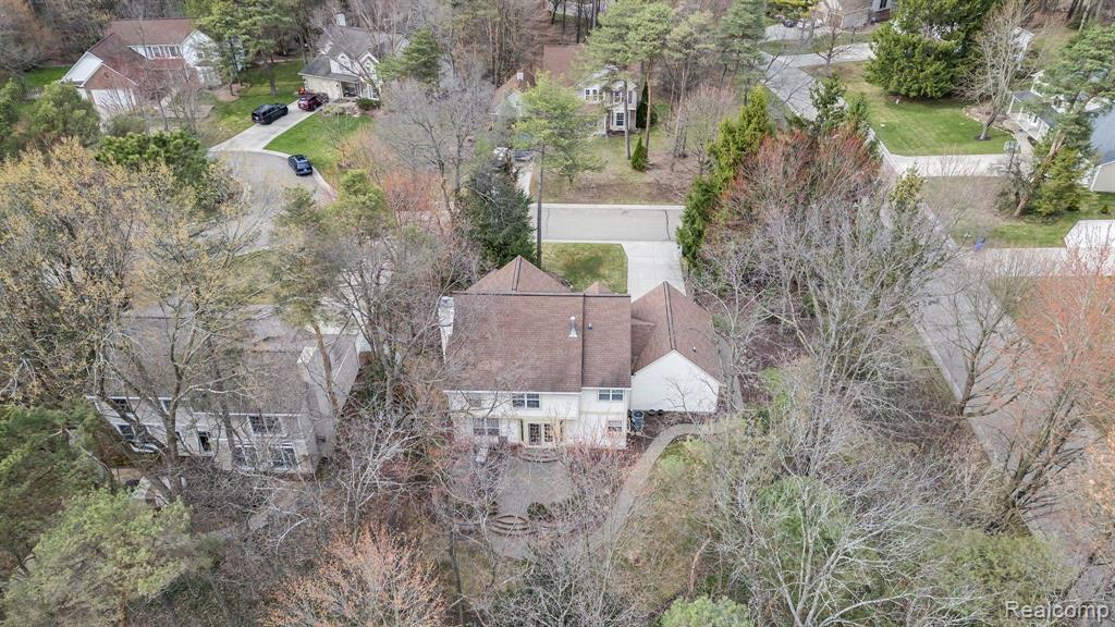 6037 Pine Needle Court, Clarkston, MI — Photo 30
