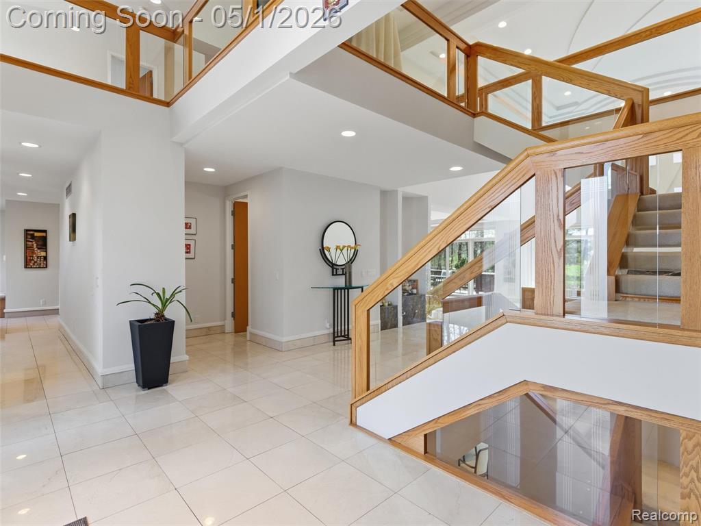 8390 Warwick Groves Court, Grand Blanc, MI 48439 — Photo 12