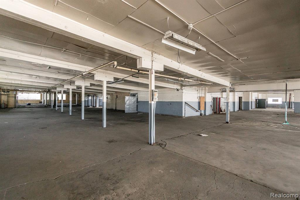 2600 E Grand Boulevard, Detroit, MI 48211 — Photo 11