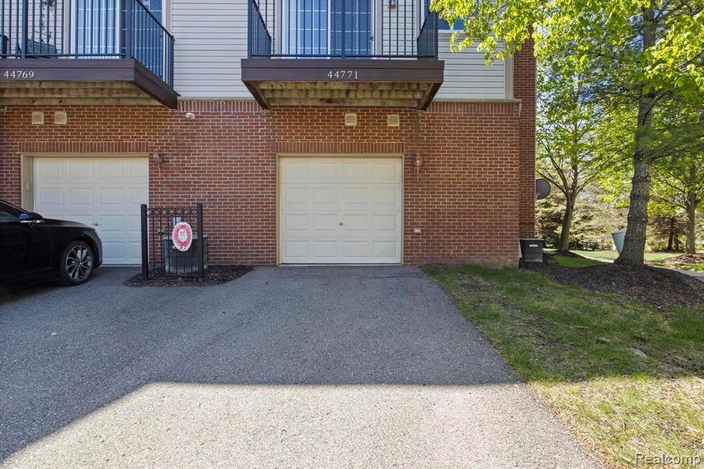 44771 ELLERY Lane, Novi, MI 48377 — Photo 26