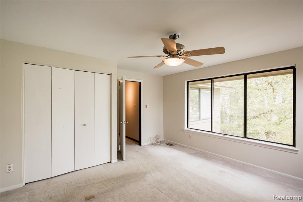 7118 Pebble Park Drive, West Bloomfield, MI — Photo 32