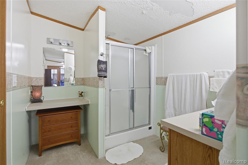 9857 Rembrandt Way, Fenton, MI 48430 — Photo 37