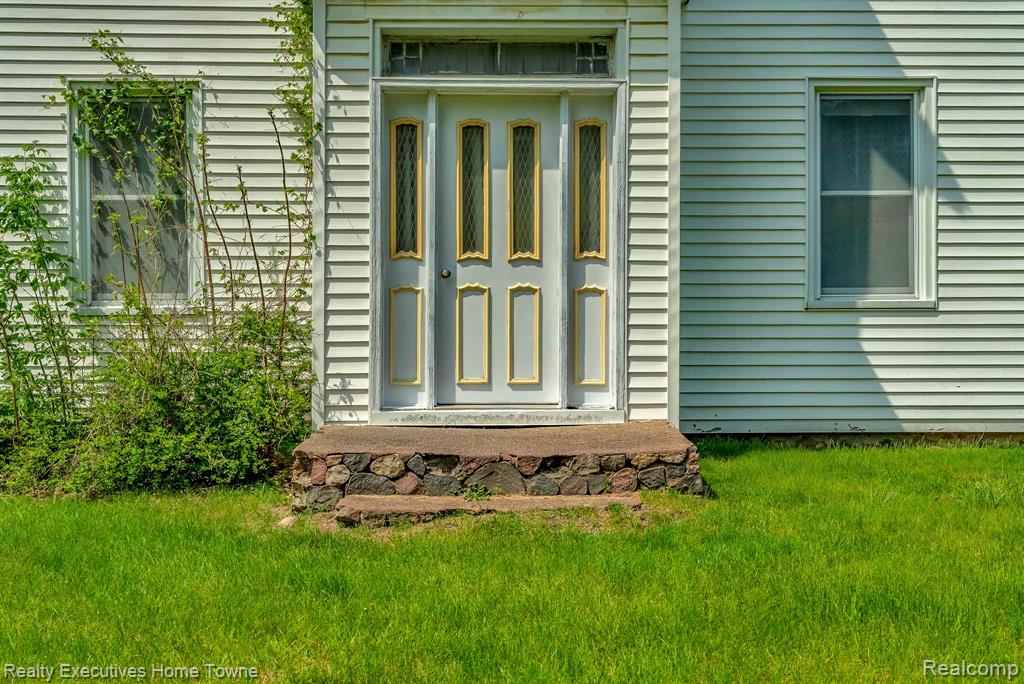 5390 Walker Road, Clyde, MI 48049 — Photo 13