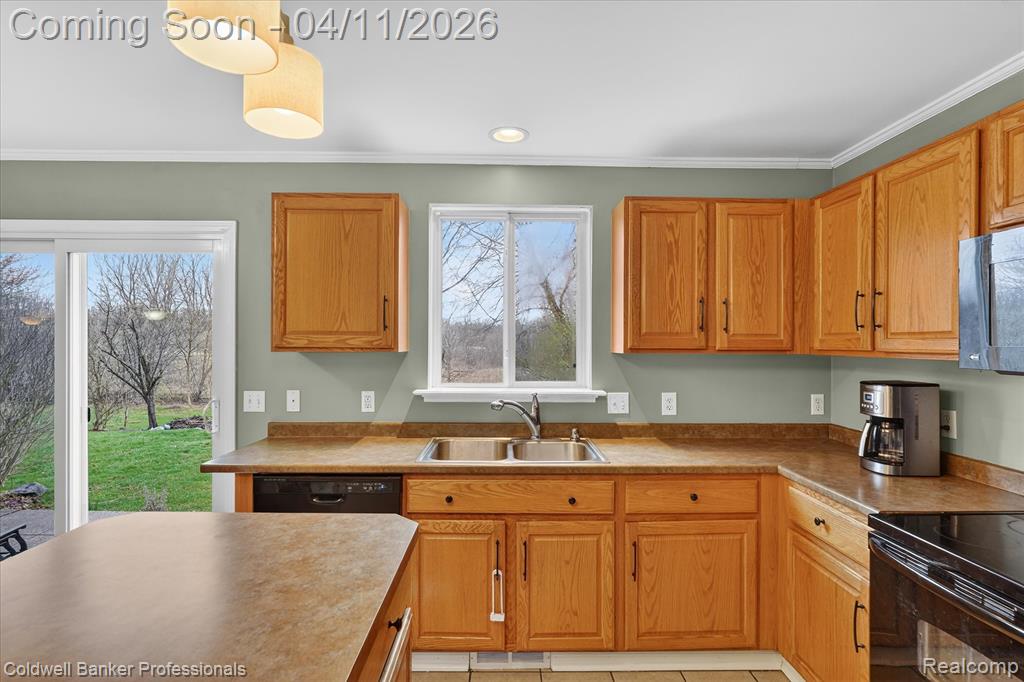 10314 Edgewater Trail, Holly, MI 48442 — Photo 14