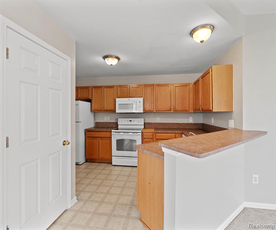 3034 CLOVERLY Lane, Ann Arbor, MI 48108 — Photo 14